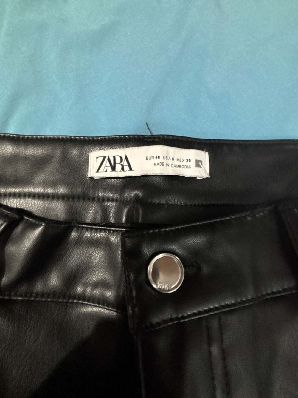Zara Faux Leather Flared Pants - Picture 7 of 7